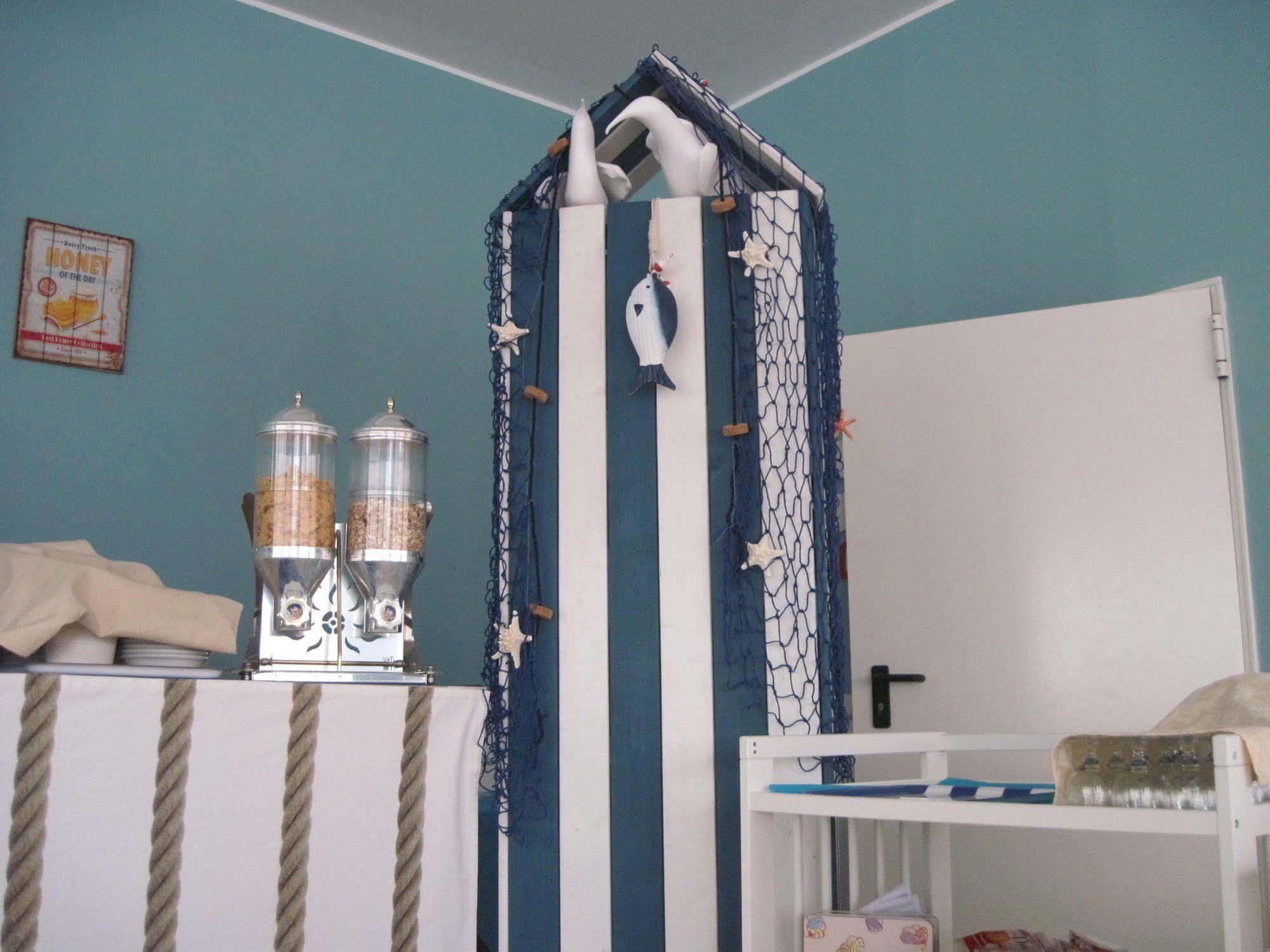 Promenade Hotel 3*